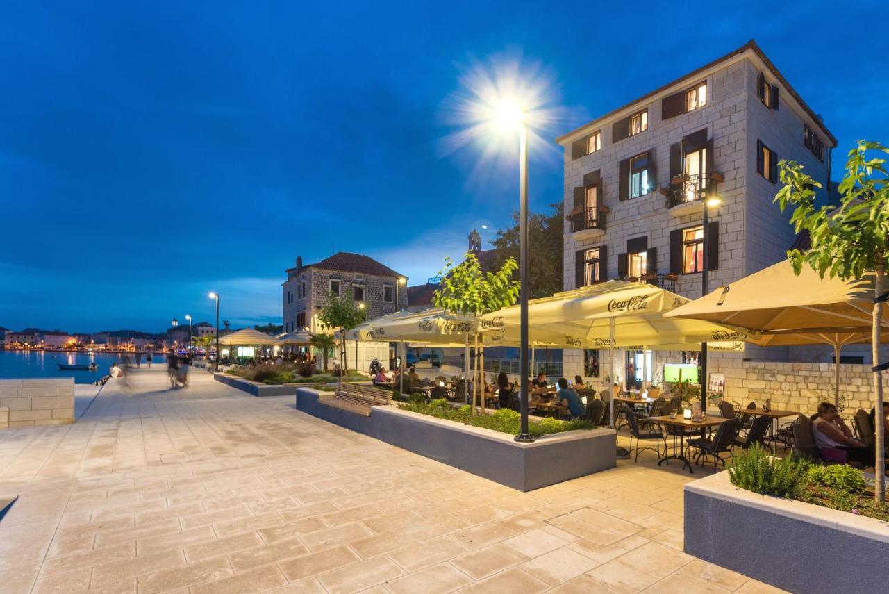 Luxury Apartments Perko Kaštela Buitenkant foto