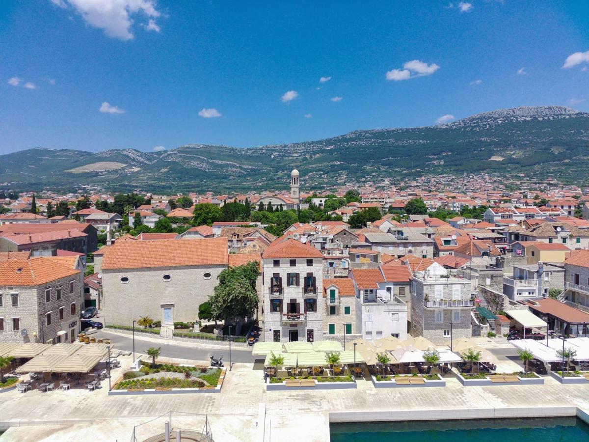 Luxury Apartments Perko Kaštela Buitenkant foto