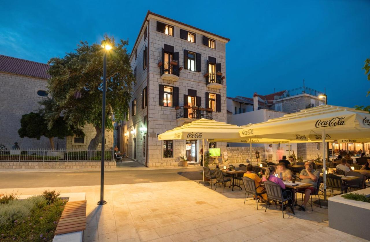 Luxury Apartments Perko Kaštela Buitenkant foto