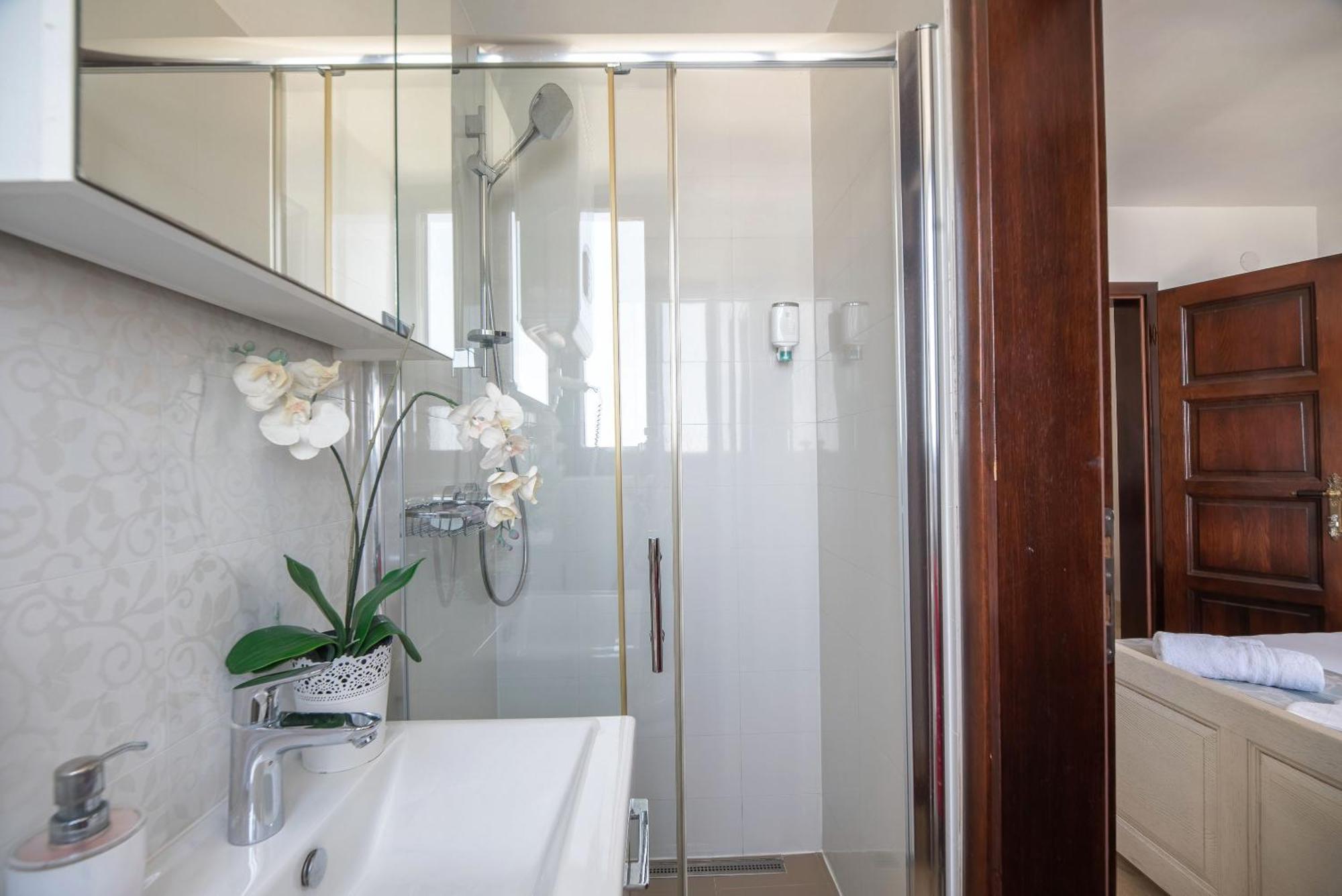 Luxury Apartments Perko Kaštela Kamer foto