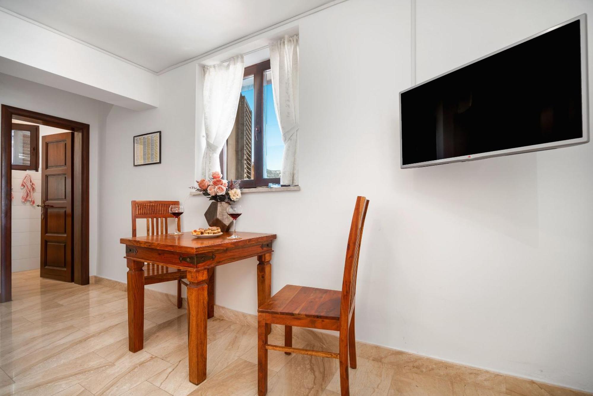 Luxury Apartments Perko Kaštela Kamer foto